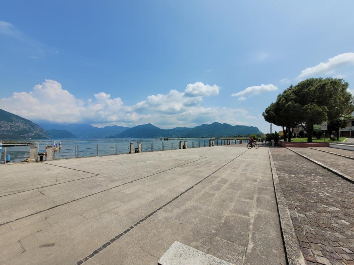 Light On Lake Iseo Clusane Dış mekan fotoğraf